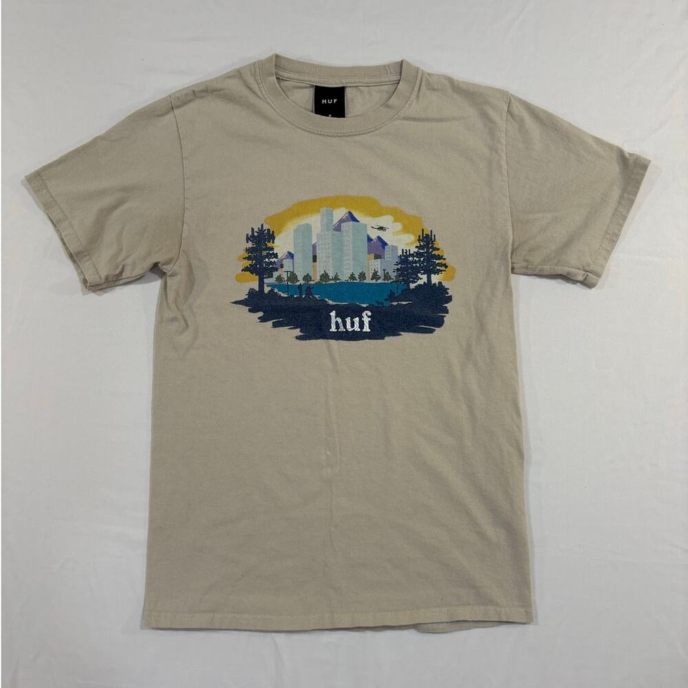 HUF City Landscape 100% Cotton Hiking Outdoor Beige Tan Tee Shirt Size small